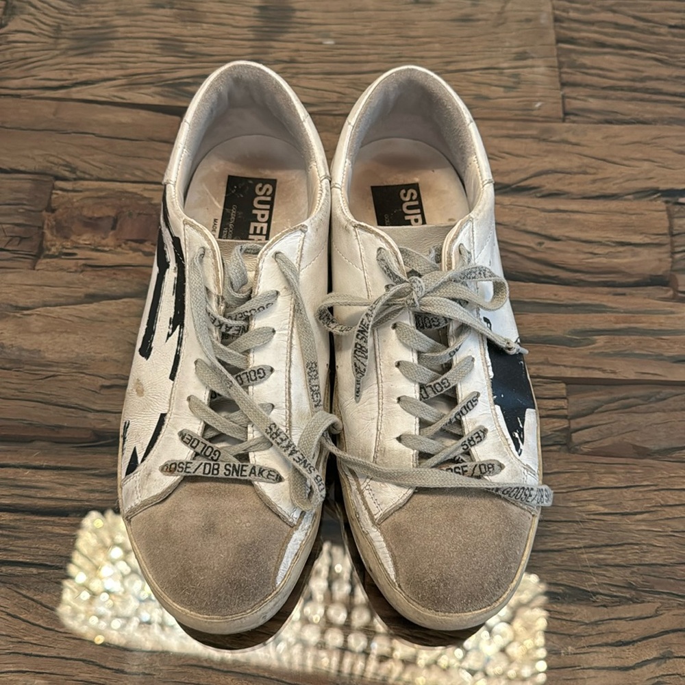 GOLDEN GOOSE SIZE 39